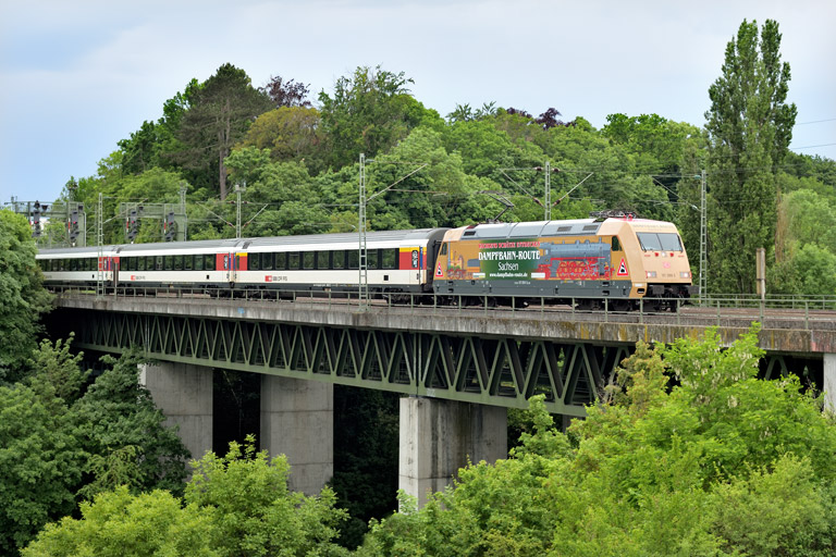 101 088 mit IC 186 km 14,6 (Mai 2022)