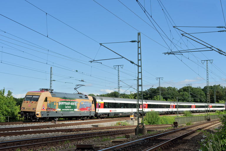 101 088 mit IC 186 bei km 17,0 (Mai 2022)