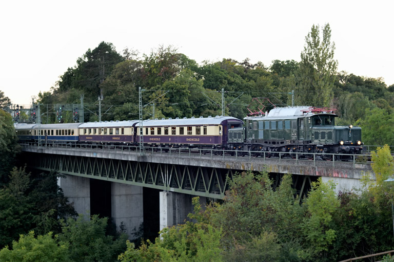 194 088 mit DPE 74231 bei km 14,6 (September 2022)