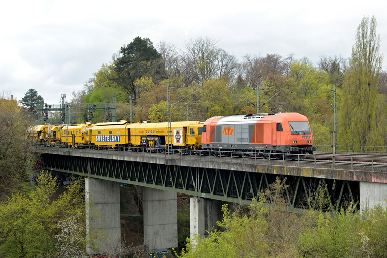 2016 906 bei km 14,6 (April 2022)