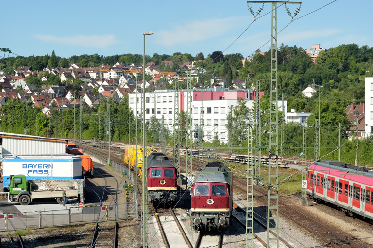 232 068 und 232 088 bei km 16,0 (Juni 2022)
