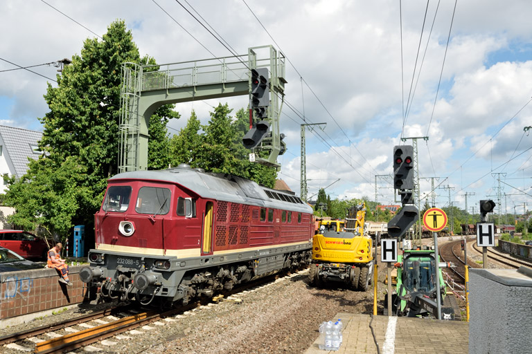 232 088 bei km 16,6 (Juni 2022)