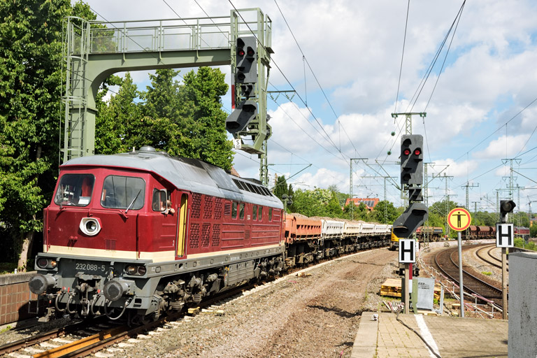 232 088 bei km 16,6 (Juni 2022)