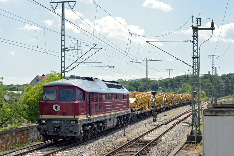 232 088 mit DGS 92718 bei km 16,8 (Juni 2022)