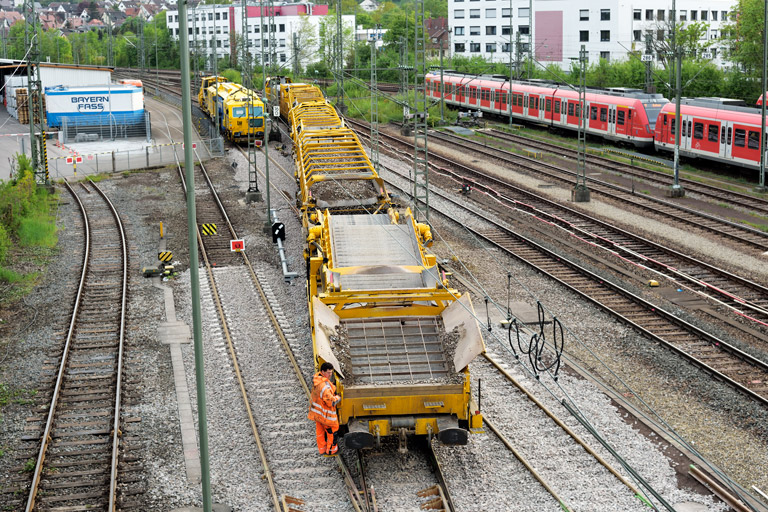 Schweerbau 277 031 bei km 16,0 (Mai 2022)