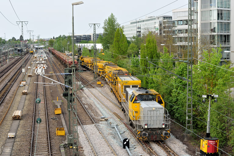 Schweerbau 277 031 bei km 15,8 (Mai 2022)