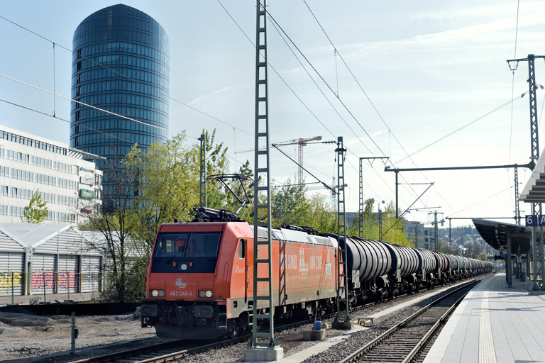 482 049 bei km 15,6 (April 2022)