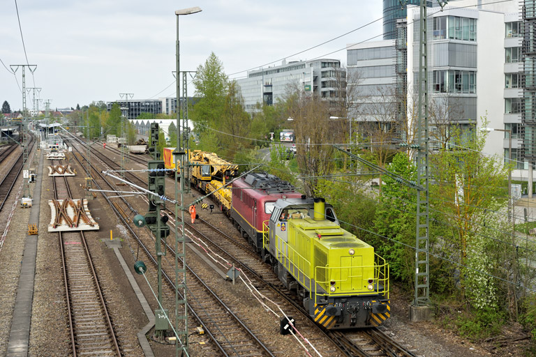 275 817 und 140 070 bei km 15,8 (April 2022)