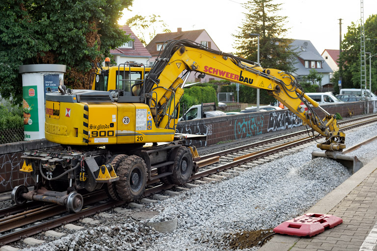 Gleis- und Weichenerneuerung bei km 16,8 (Juni 2022)