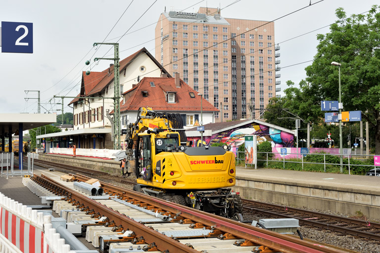 Gleis- und Weichenerneuerung bei km 15,6 (Juni 2022)