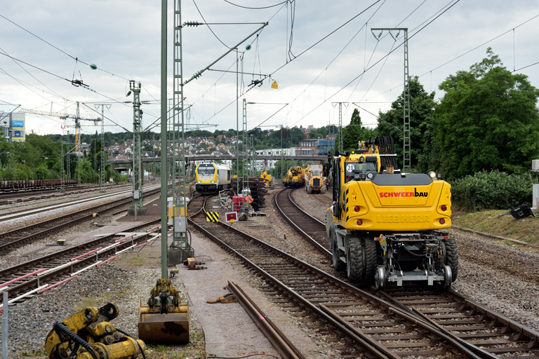 Gleis- und Weichenerneuerung bei km 15,6 (Juni 2022)