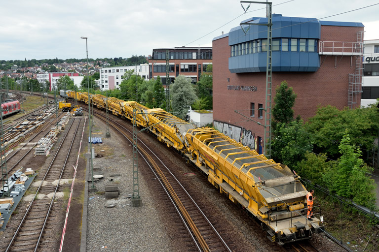 Gleis- und Weichenerneuerung bei km 16,0 (Juni 2022)