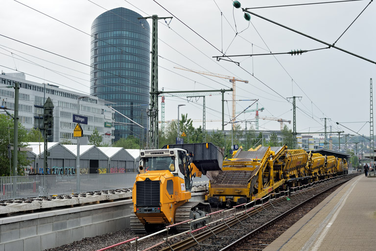 Gleis- und Weichenerneuerung bei km 15,6 (Mai 2022)