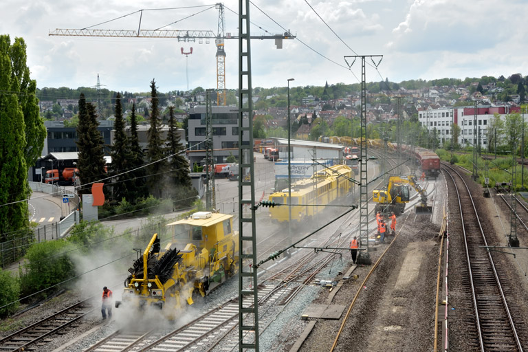 Gleis- und Weichenerneuerung bei km 16,0 (Mai 2022)