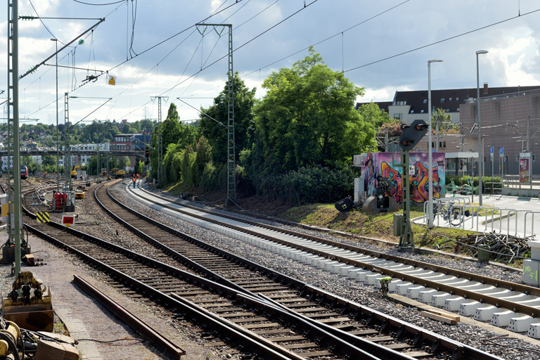 Gleis- und Weichenerneuerung bei km 15,6 (Juni 2022)