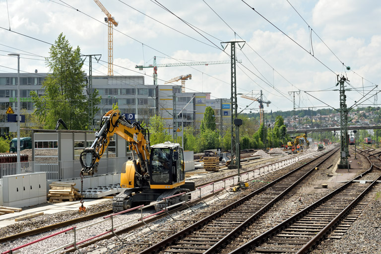 Gleis- und Weichenerneuerung bei km 15,6 (Mai 2022)