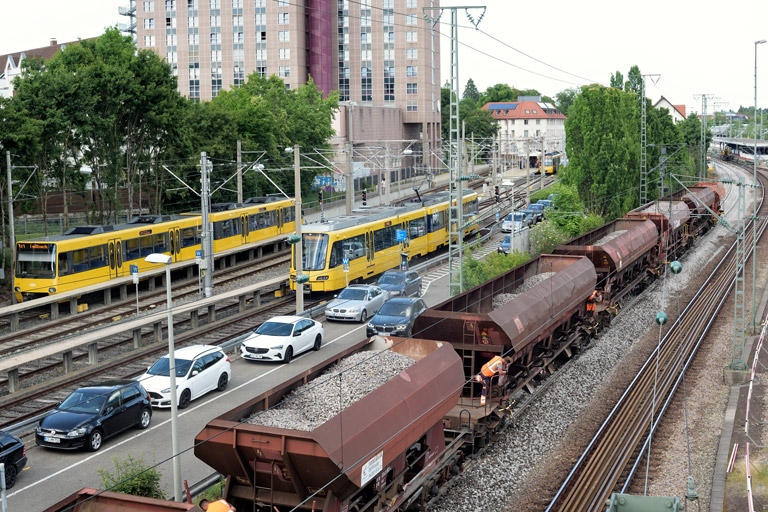 Gleis- und Weichenerneuerung bei km 15,8 (Juni 2022)