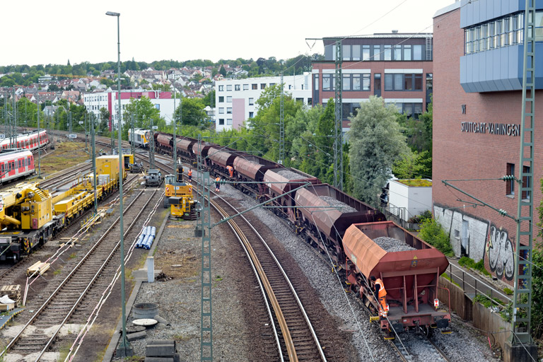 Gleis- und Weichenerneuerung bei km 16,0 (Juni 2022)