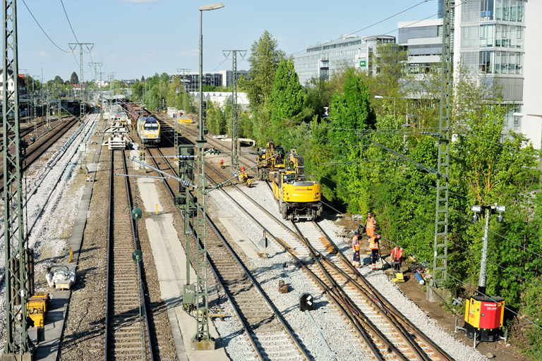 Gleis- und Weichenerneuerung bei km 15,8 (Mai 2022)