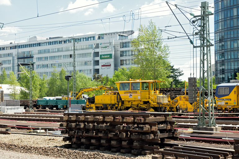 Gleis- und Weichenerneuerung bei km 15,6 (Juni 2022)
