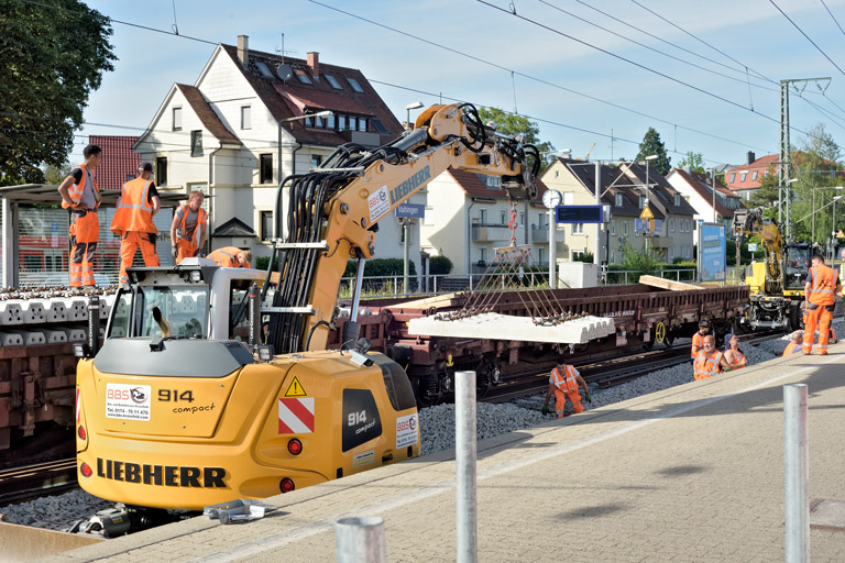 Gleis- und Weichenerneuerung bei km 15,6 (Juni 2022)