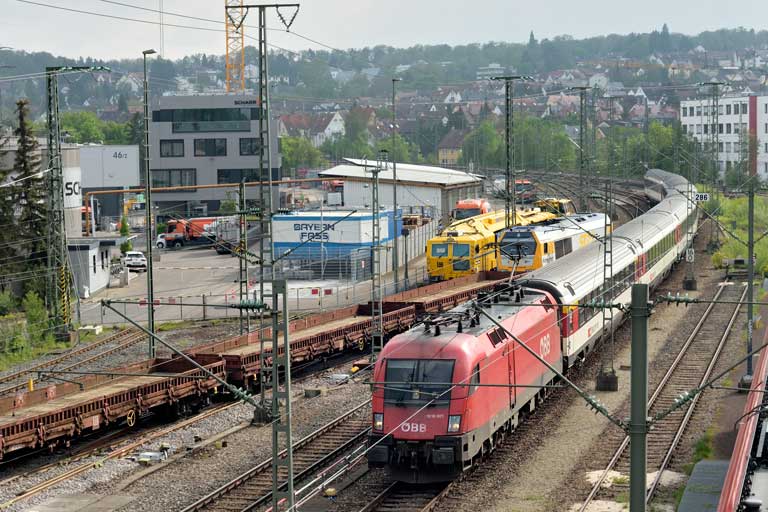 &Ouml;BB 1016 001 mit IC 186 km 16,0 (Mai 2022)