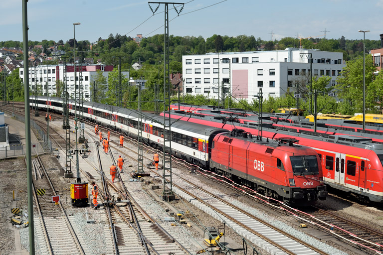 &Ouml;BB 1116 055 mit IC 282 km 16,0 (Mai 2022)