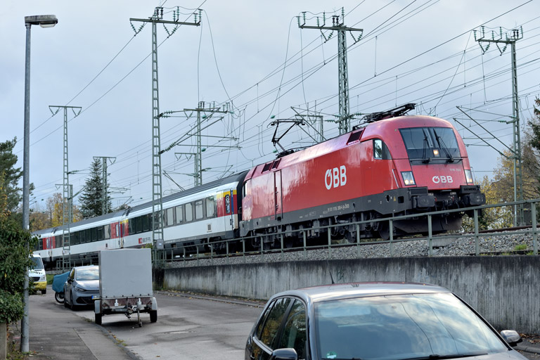 &Ouml;BB 1116 268 mit IC 188 bei km 16,6 (November 2022)