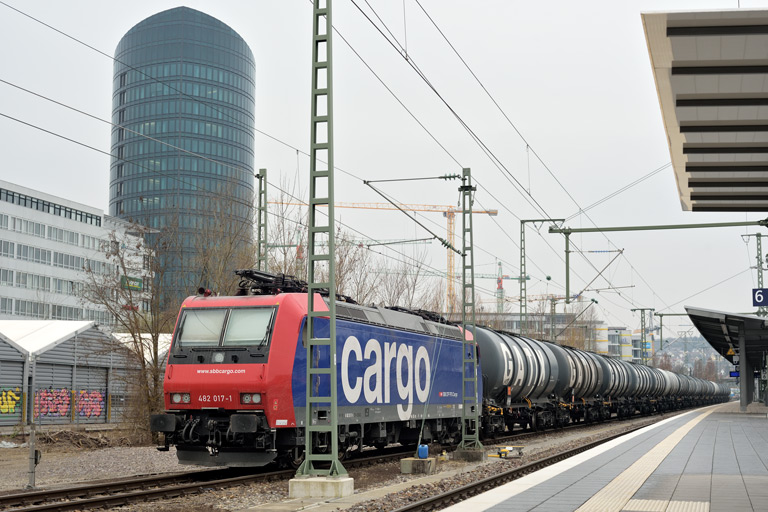 482 017 bei km 15,6 (M&auml;rz 2022)