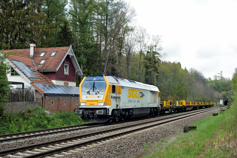 SGL V500.06 mit DGS 55987 bei km 18,2 (April 2022)