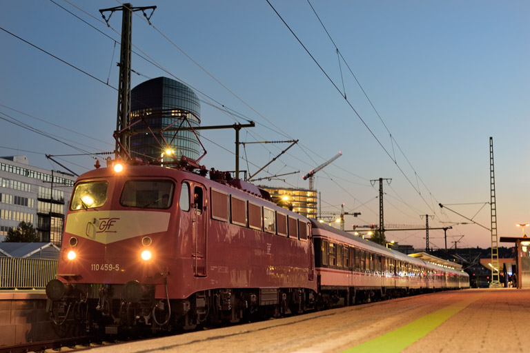 110 459 mit DPN 89587 bei km 15,6 (September 2023)