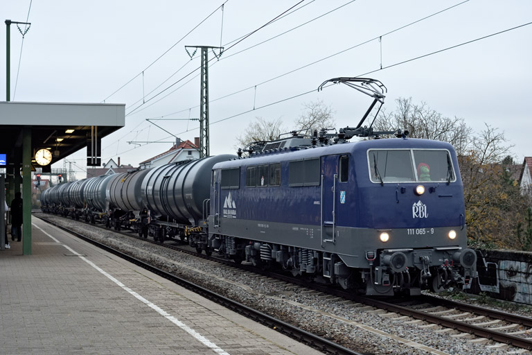 111 065 bei km 16,8 (November 2023)