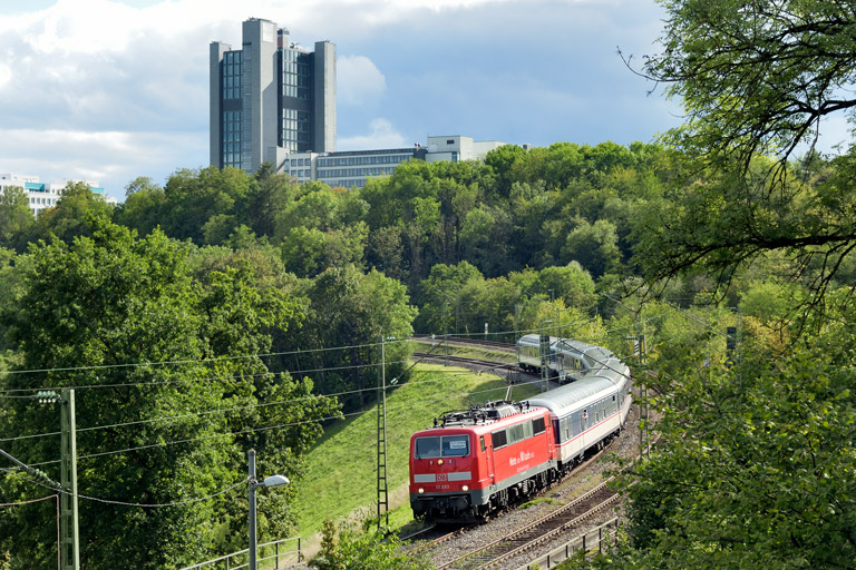 111 093 mit DPN 89579 bei km 13,4 (September 2023)