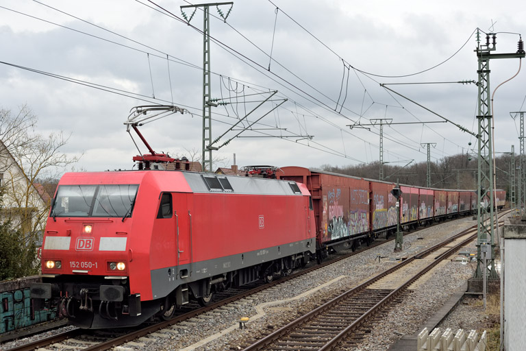 152 050 mit GAG 60112 bei km 16,8 (Februar 2023)