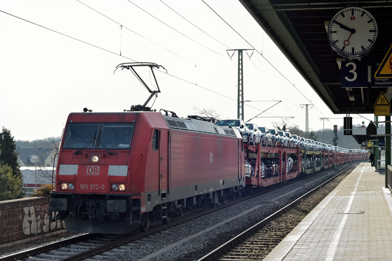 185 372 mit GAG 60130 bei km 16,8 (Februar 2023)