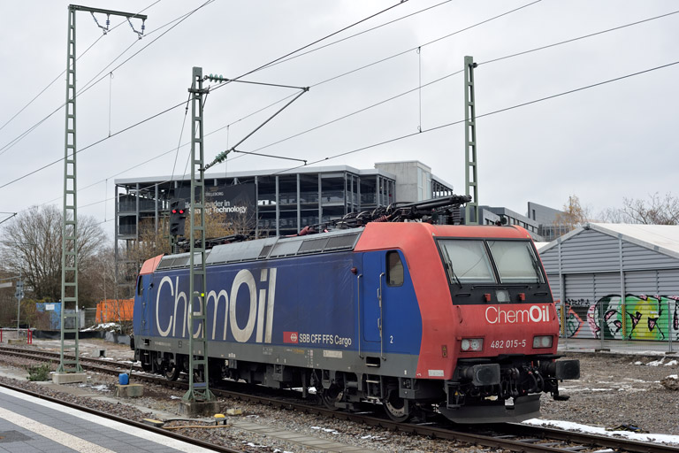 482 015 bei km 15,6 (Dezember 2023)