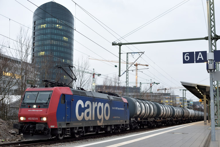 482 023 bei km 15,6 (M&auml;rz 2023)