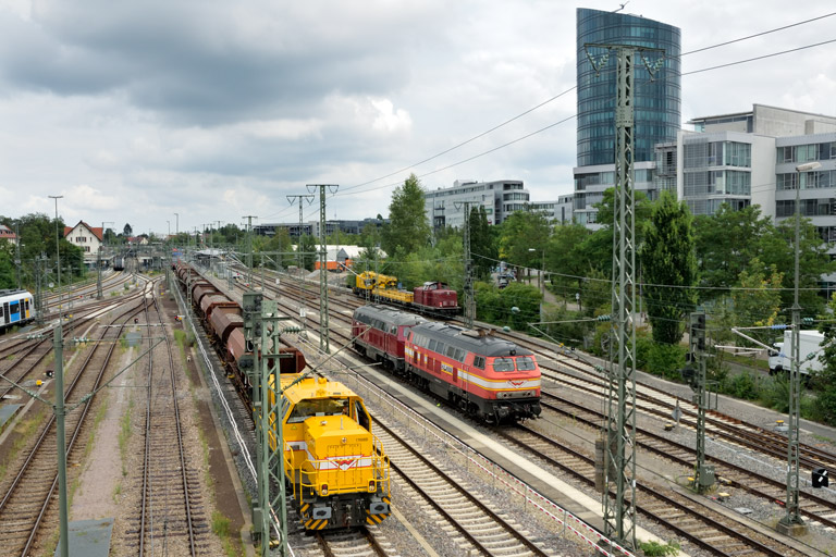 1277 803, 212 133, 225 079 und 215 018 bei km 15,8 (Juli 2024)