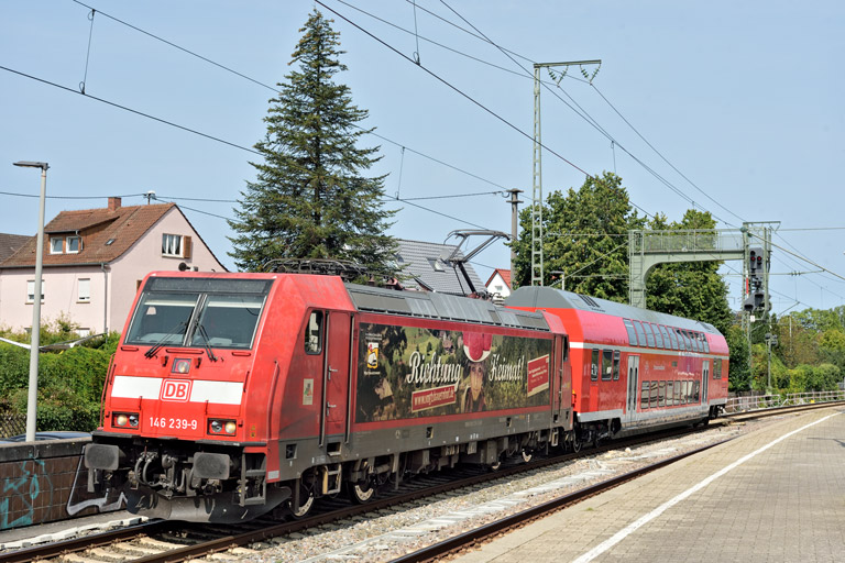 146 239 als RbZ 70680 bei km 16,8 (August 2024)