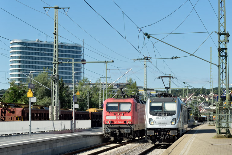187 006 und 143 348 bei km 15,6 (Juli 2024)