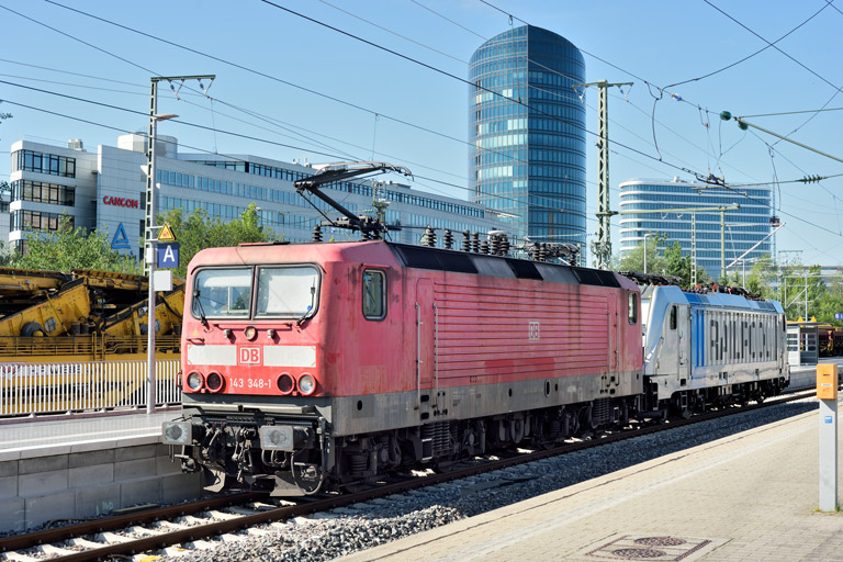 143 348 und 187 006 bei km 15,6 (Juli 2024)