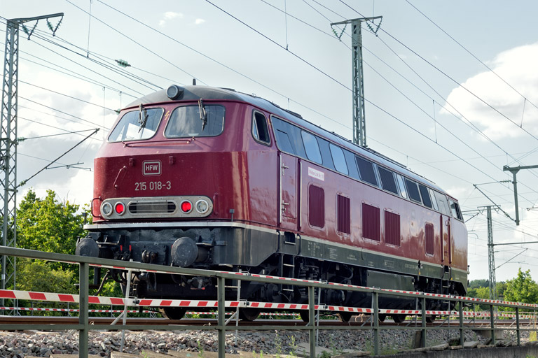 215 018 bei km 16,6 (Juli 2024)