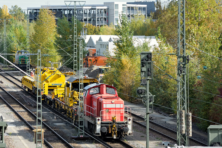 294 820 bei km 15,8 (Oktober 2024)