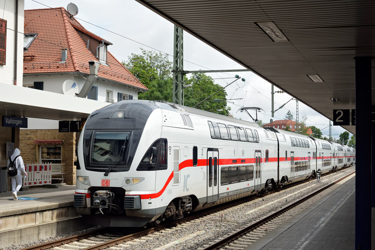 4010 104 als IC 485 bei km 15,6 (Juli 2024)
