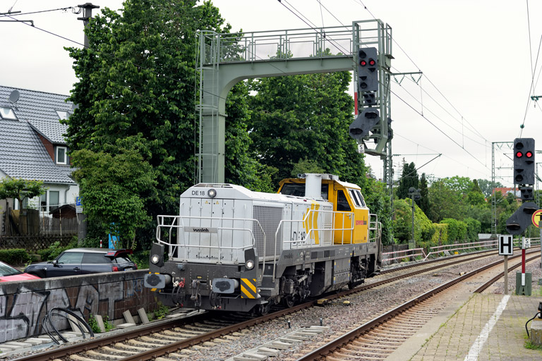 4185 023 als Tfzf 92529 bei km 16,6 (Juni 2024)