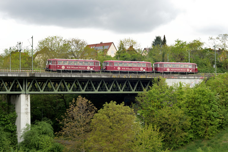 798 469, 998 081 und 998 554 bei km 14,6 (April 2024)