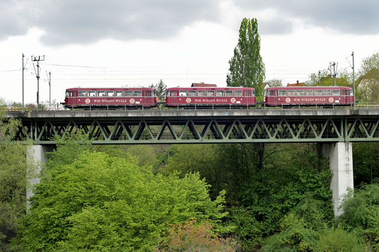 798 469, 998 081 und 998 554 bei km 14,6 (April 2024)