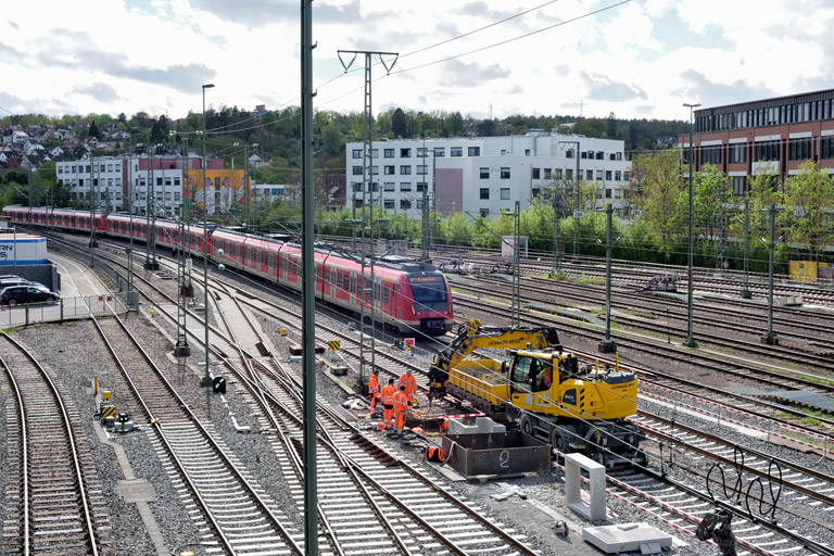 Gleis- und Weichenerneuerung bei km 16,0 (April 2024)