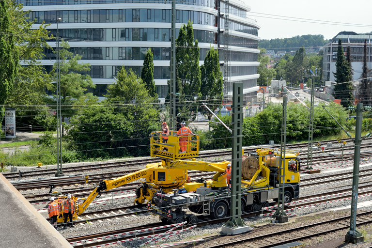 Oberleitungsinstandhaltung bei km 16,0 (Juli 2024)