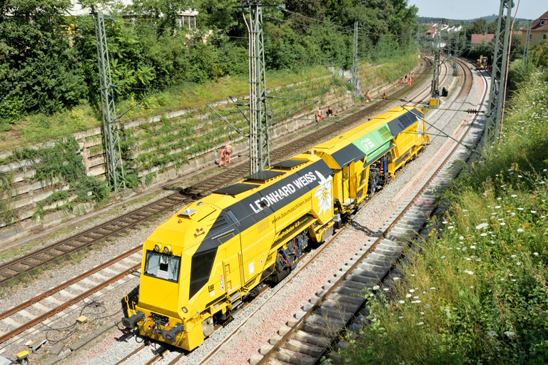 Stopfmaschinenzug bei km 14,8 (Juli 2024)